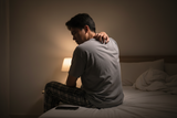 bị ngứa lưng vào ban đêm